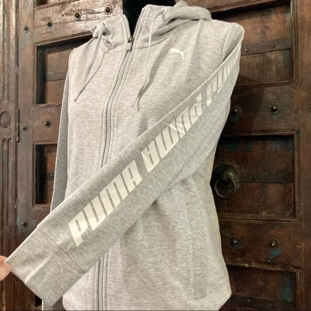 Women’s Puma Zip Up Hoodie Athletic Wear Grey Sweatshirt Medium NWT - Picture 2 of 14